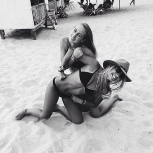 Meet your Posher, Ally